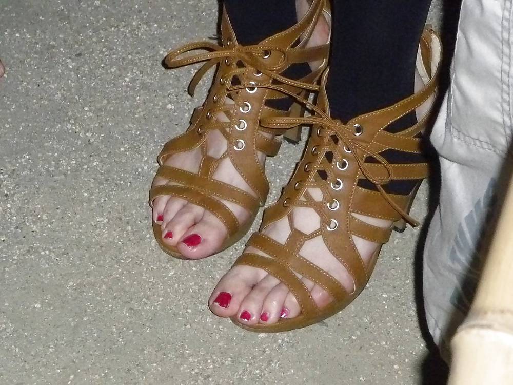 Japanese Candids - Feet on the Street 26 #12525669