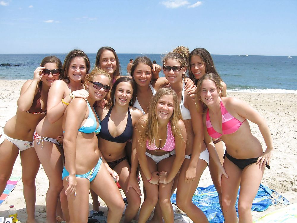 Alcuni adolescenti, ragazze tutte in immagini bikini #21213870