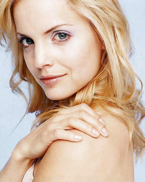 Mena suvari mega collection 2
 #4425586