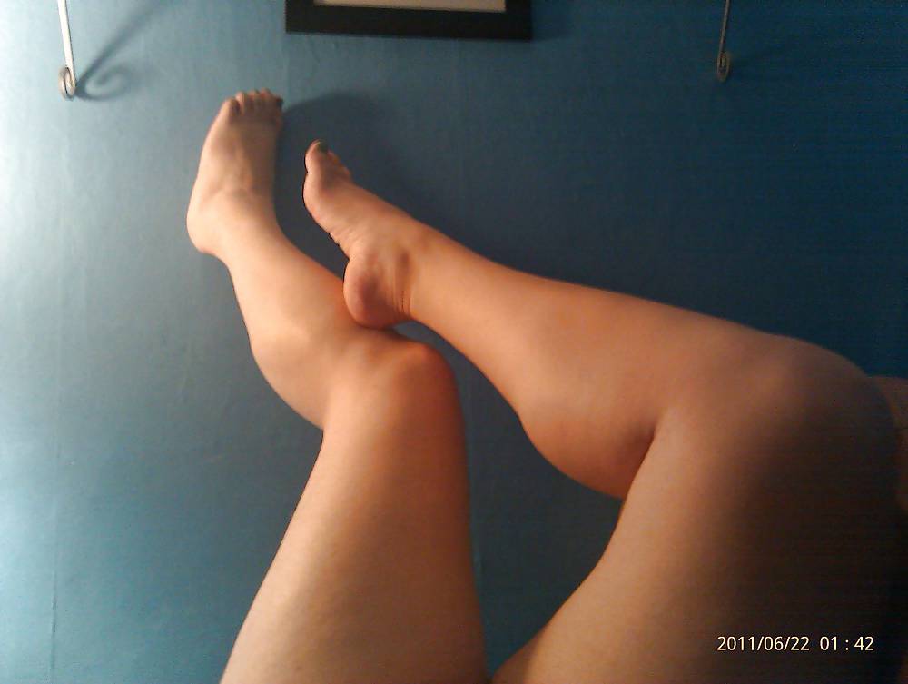 Lo Rida's  Legs