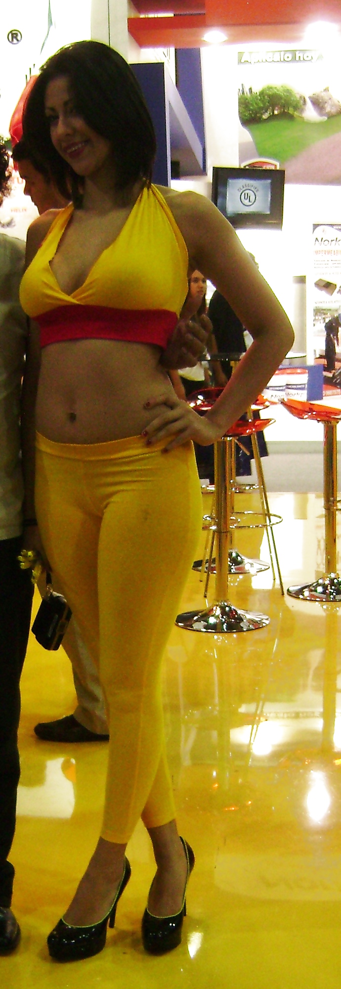 Mamitas En Expo Cihac 2012 Parte 2 #16179040