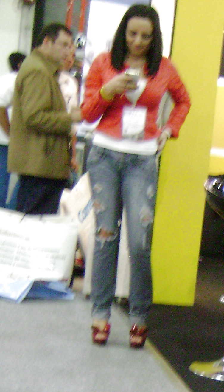 MAMITAS EN EXPO CIHAC 2012 PARTE 2 #16179142