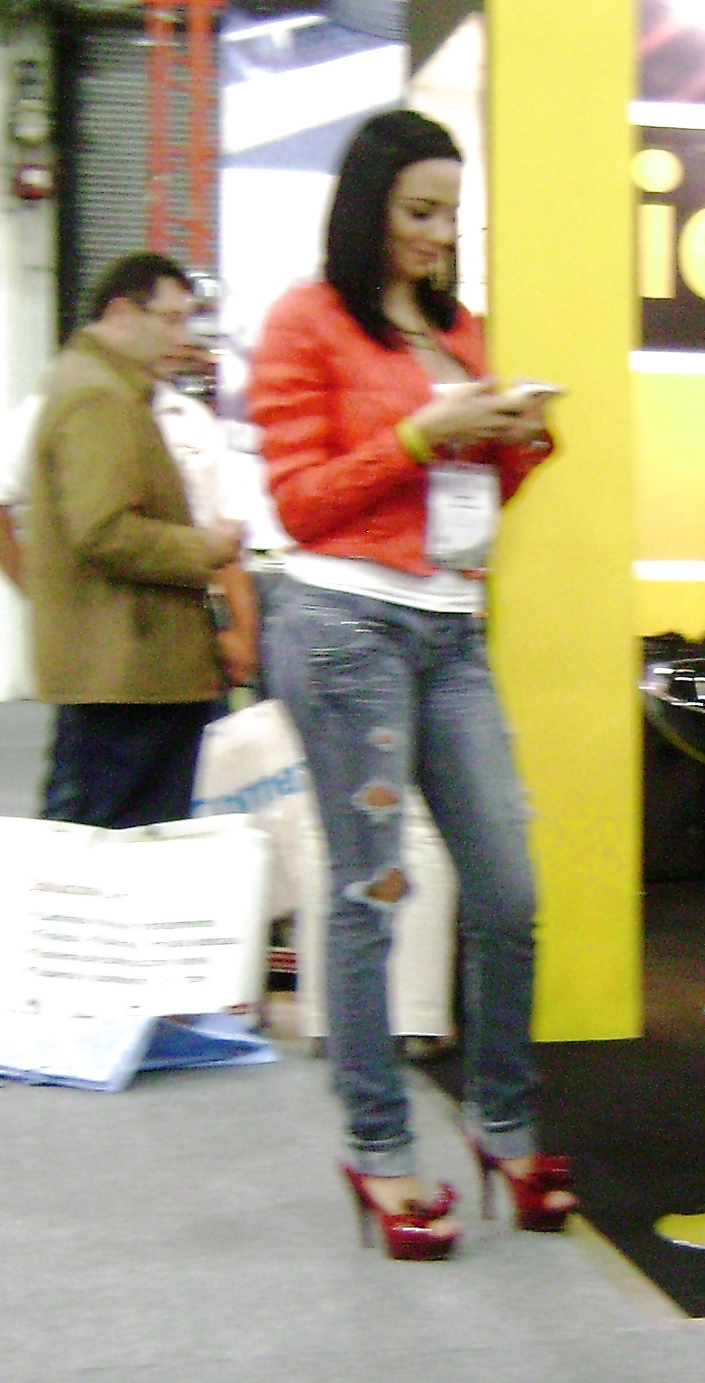 Mamitas En Expo Cihac 2012 Parte 2 #16179172