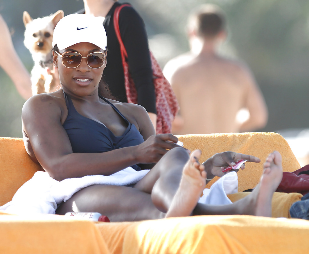 Serena Williams - Bikini Candids In Miami Beach #5325484