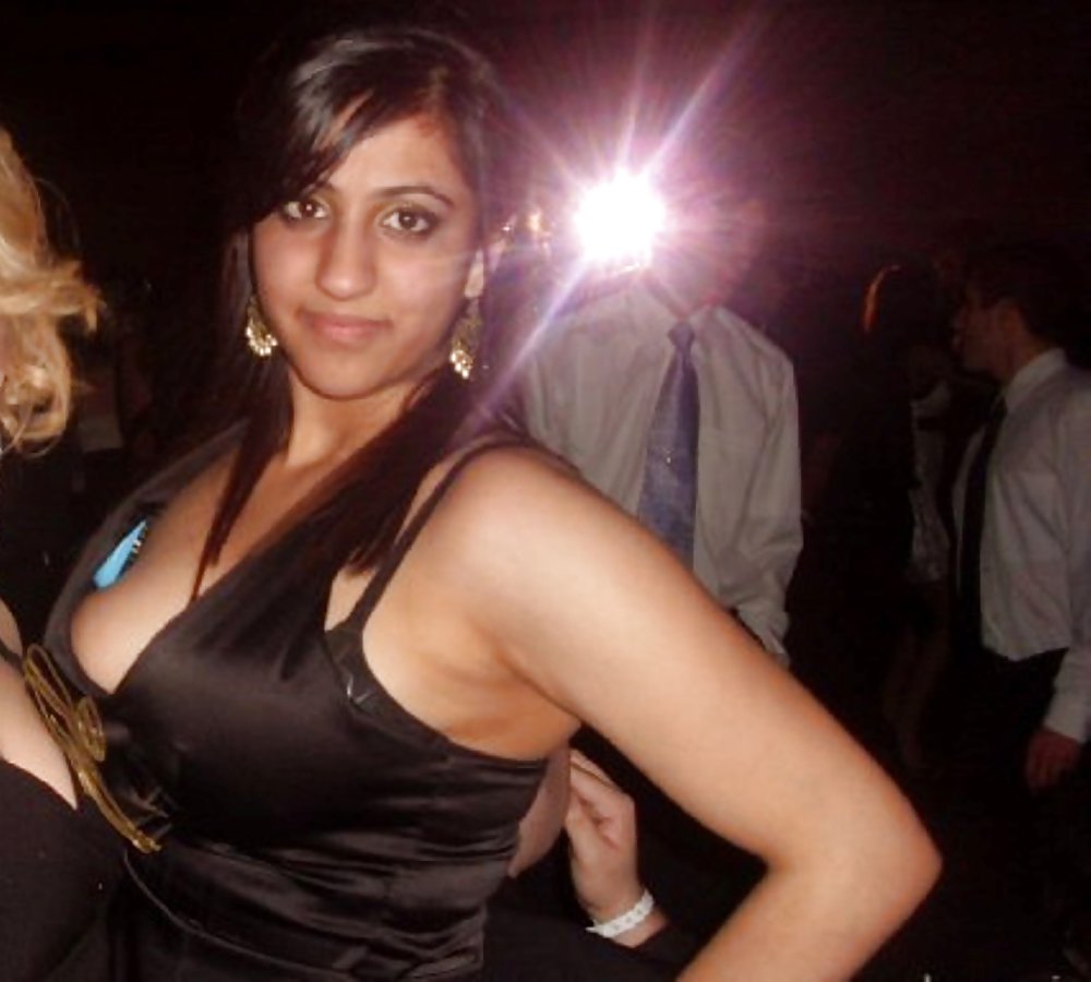 Indian Girl With Beautiful Busty Boobs  #13353957