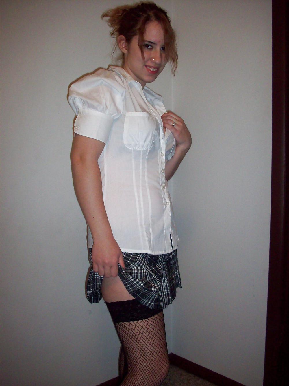 AMATEUR IN SCHOOLGIRL OUTFIT #10689583