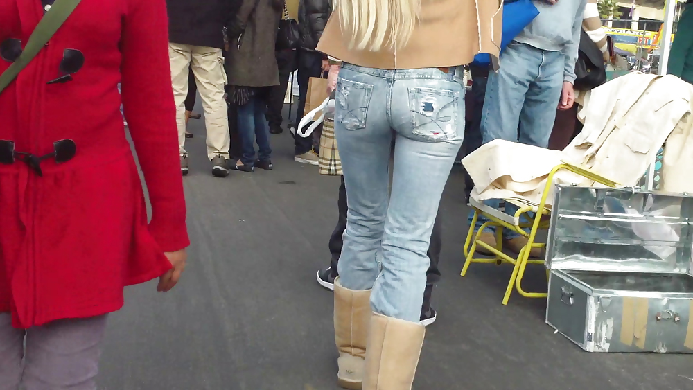 Teen butts & ass in jeans up close in public #8532975