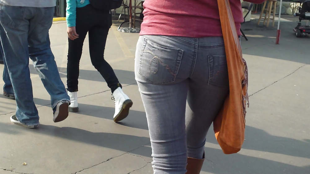 Teen butts & ass in jeans up close in public #8533014