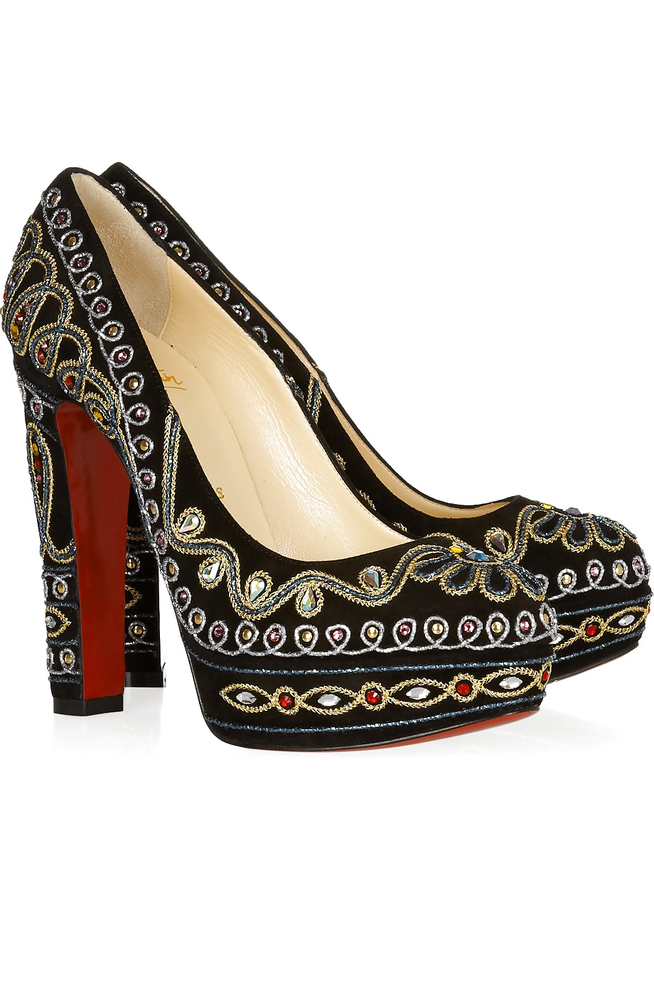 Some sneakers  #9634644