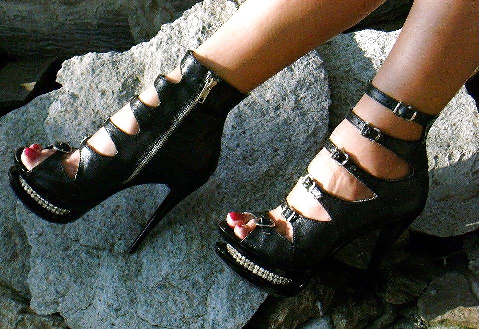 Sexy Schuhe Und Stiefel #18858867