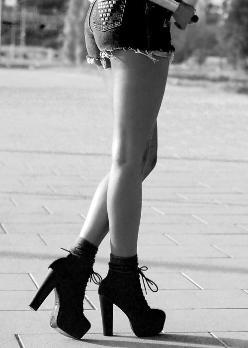 Scarpe e stivali sexy
 #18858994