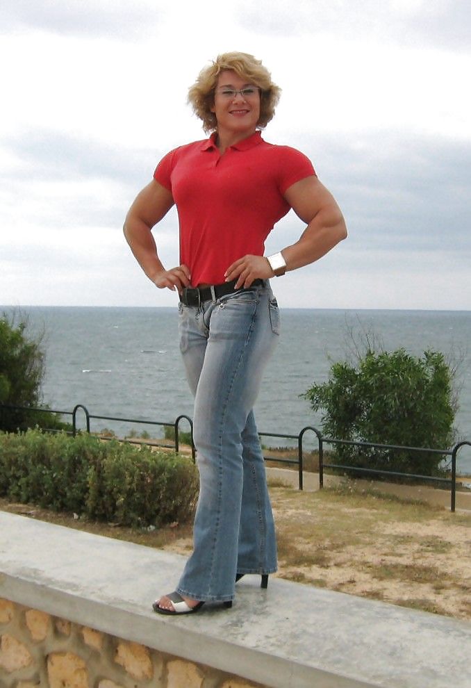 Sie Mag Es - Oder Man Hasst Es - Fem Body Builder Sammlung #3574839
