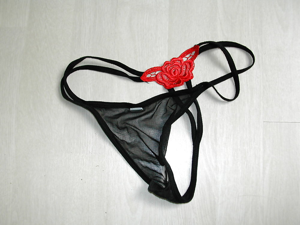 Thongs strings de Sandra 01 #16643186