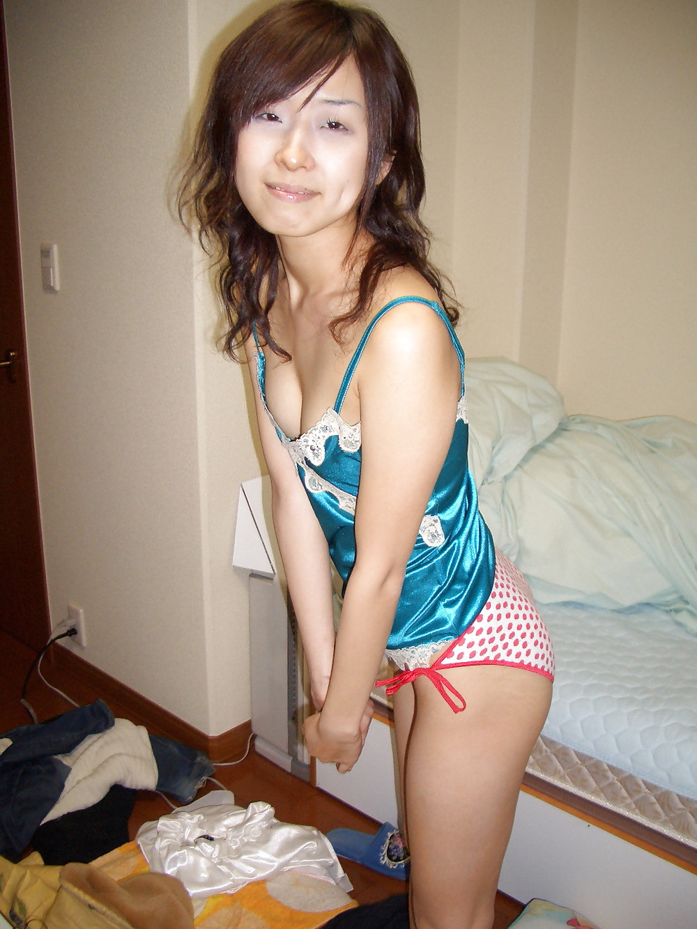 Japanese Teen spread and creampie (Part 3) #17481039