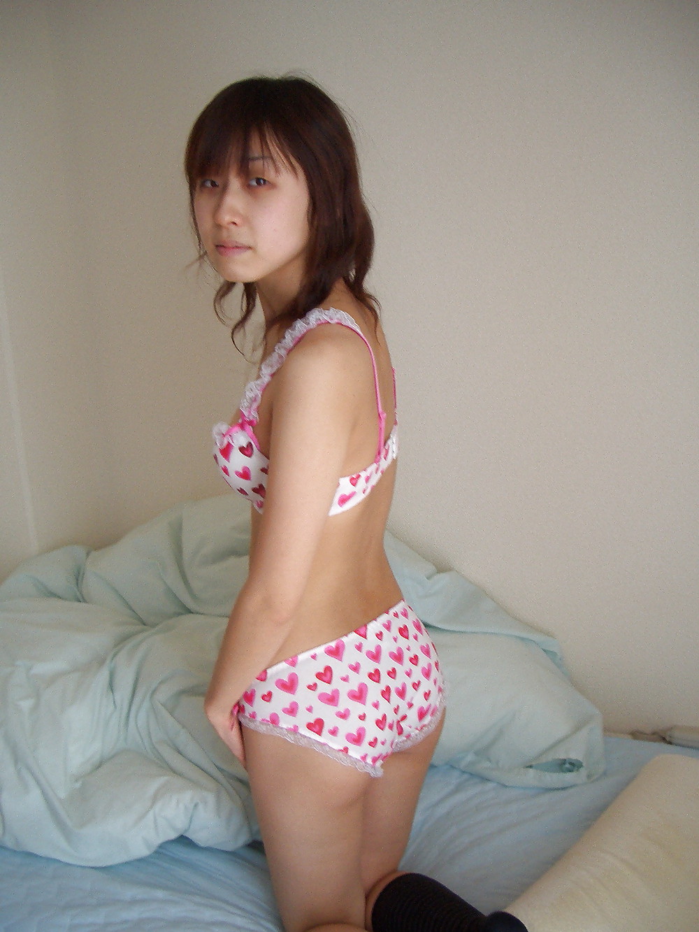 Japanese Teen spread and creampie (Part 3) #17481310