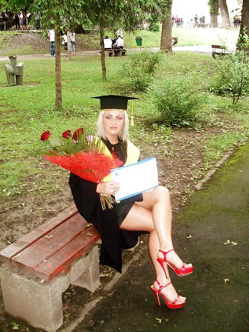 ルーマニアの女の子 11
 #19417204