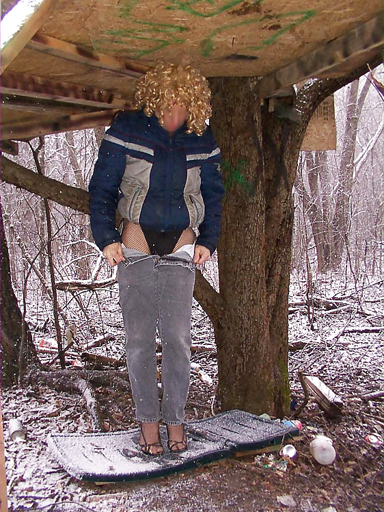 Crossdresser and the treehouse #2 #9038496