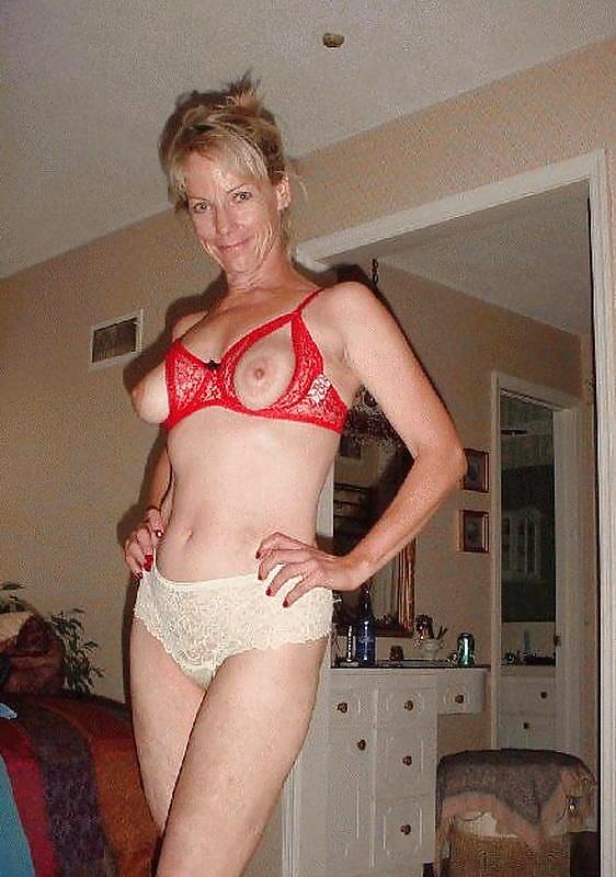 Matures milf housewives 70 #4549094