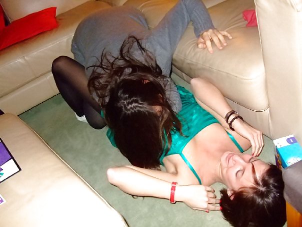 FB Girls 01 #8961151