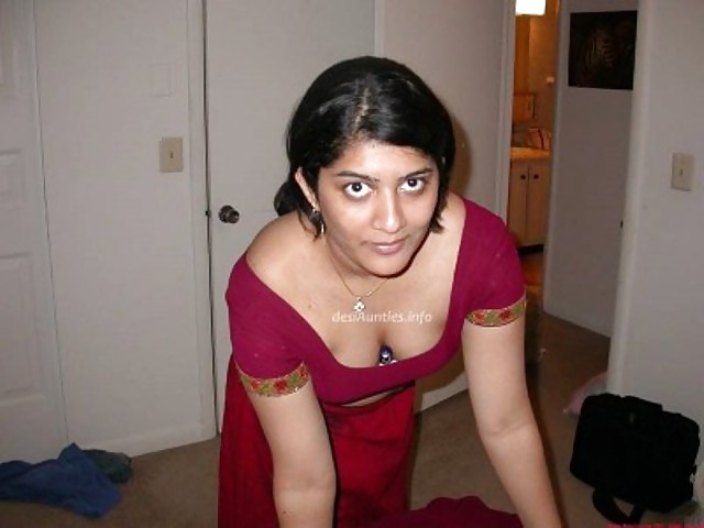 Cum All Over Your Indian Aunty - She Might Like It #20174542