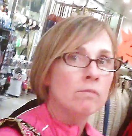 セクシーなブロンドの女性
 #17925713