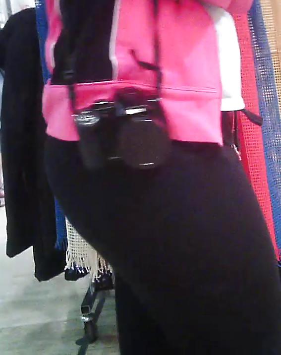 セクシーなブロンドの女性
 #17925761