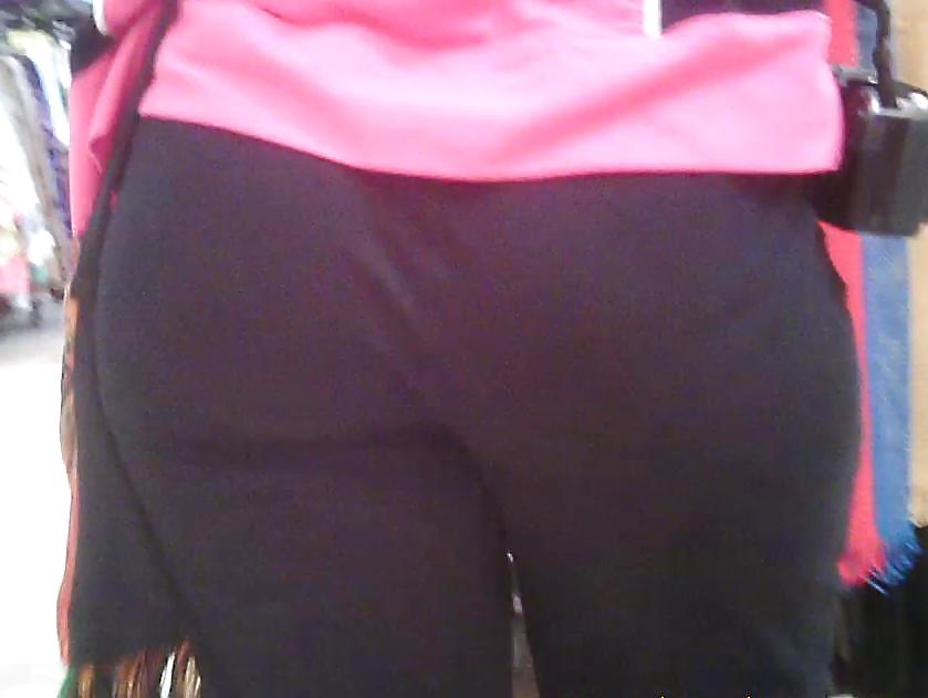 セクシーなブロンドの女性
 #17925784