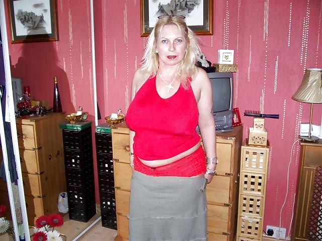 Busty Miss Lesley Part 1 #11726764
