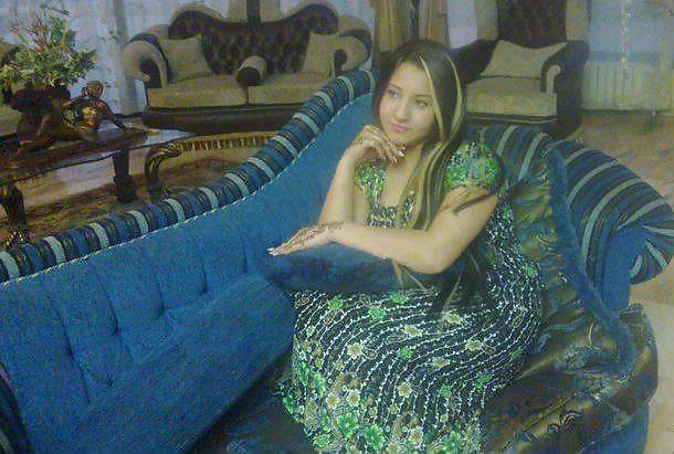 Arab2 #9866456
