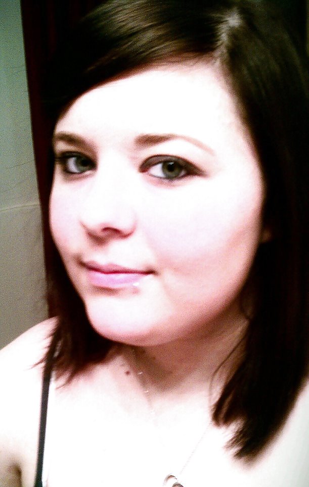 I'm backkkk :) with a piercing !
 #7915602