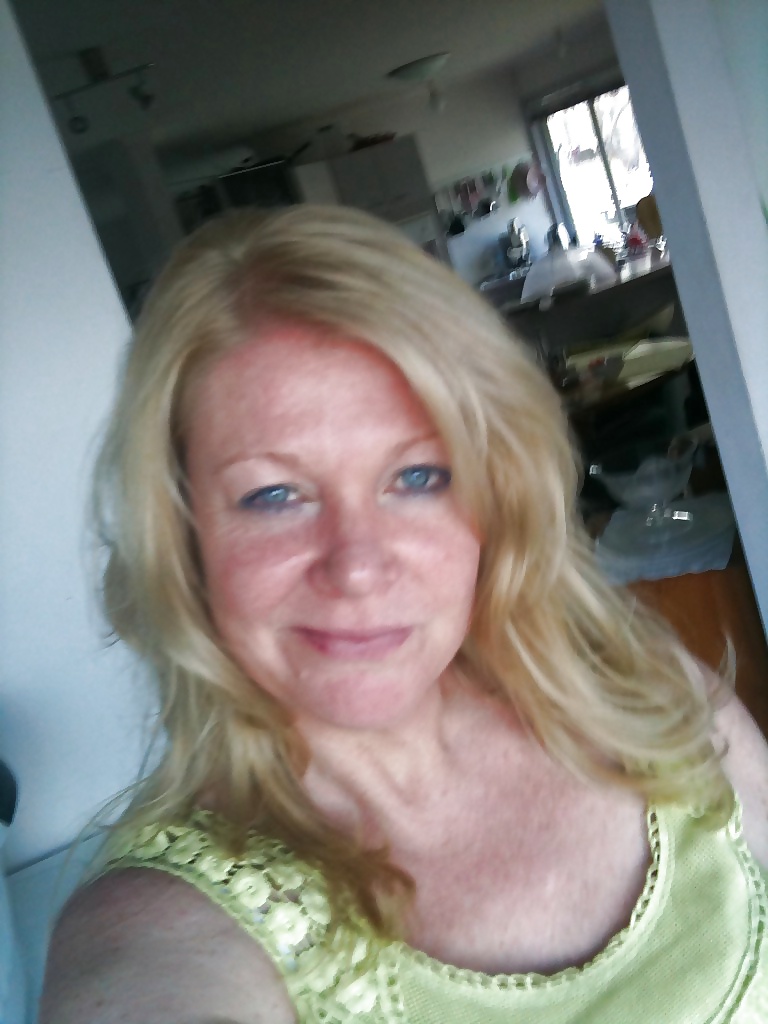 Sizzling blonde mom #9355065