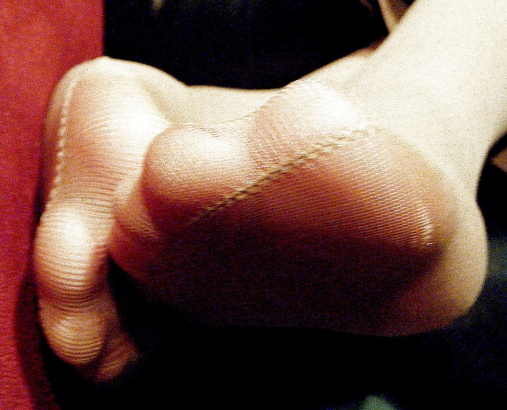 Nuovi scatti candidi delle dita dei piedi di mia moglie con il tubo
 #1710662
