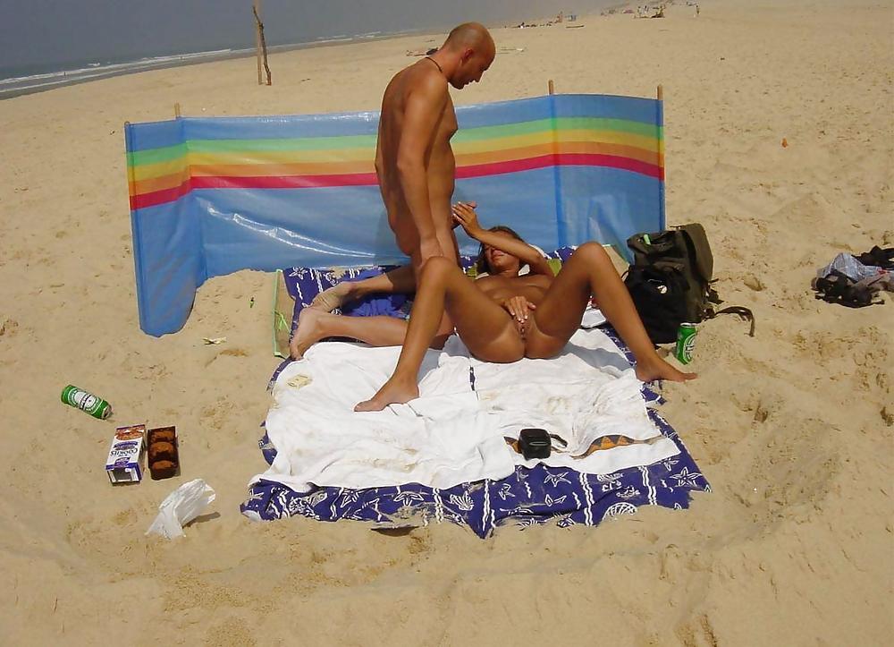 Sexo en la playa.
 #2350413