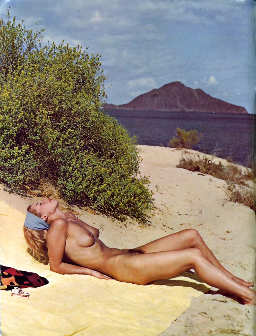 Vintage Nudisten #20115509