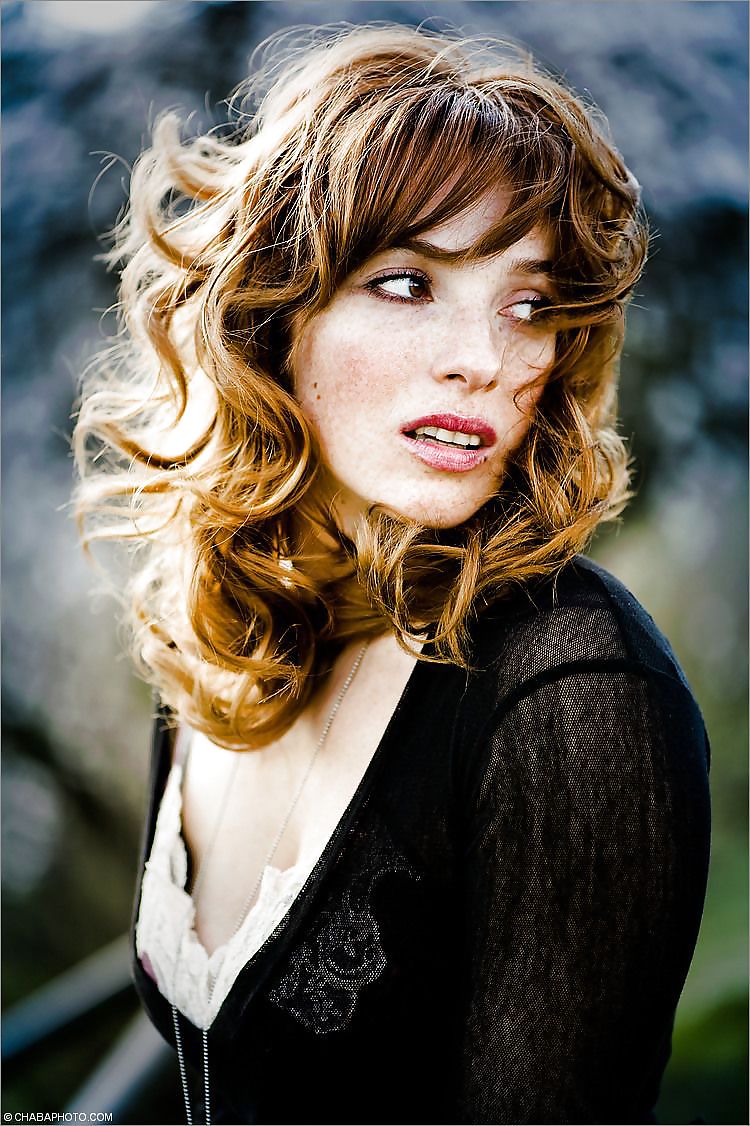 Eva Vica Kerekes  #9389706
