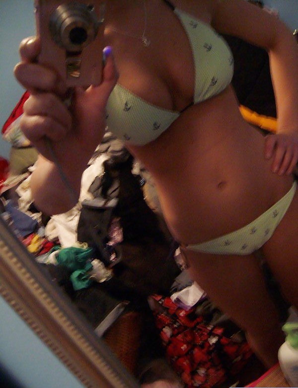 Sexy Teen pictures & Self SHots 2 #14989389