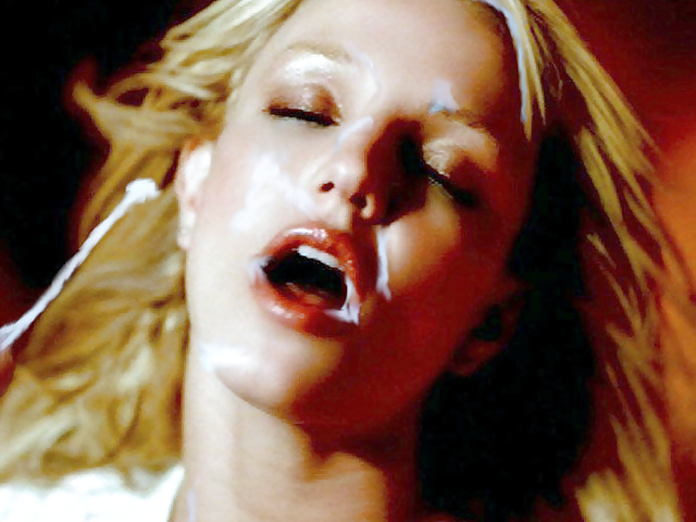 Britney spears
 #2807551