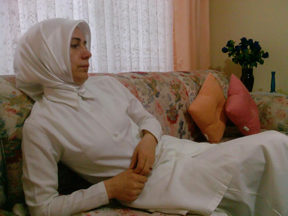 Hijab Arab Turc, Turban Portant Renouvellement Est éteint #16115752