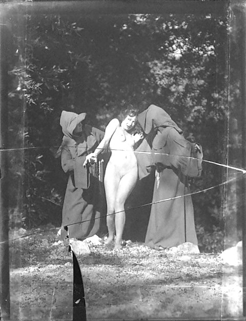 Rituales sexuales
 #7309925