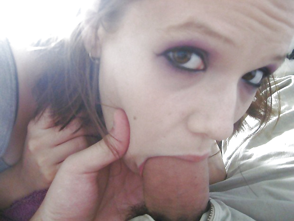 Amateur Schwanzlutscher #20877840