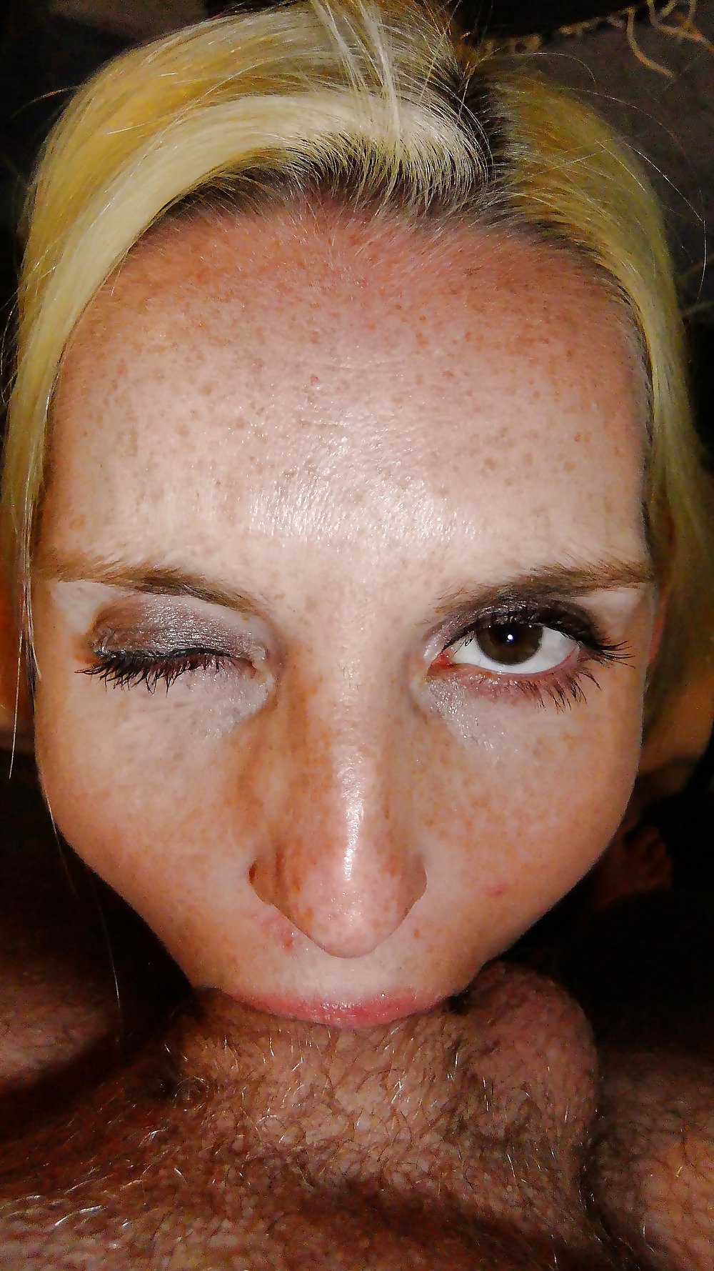 Amateur Schwanzlutscher #20877900