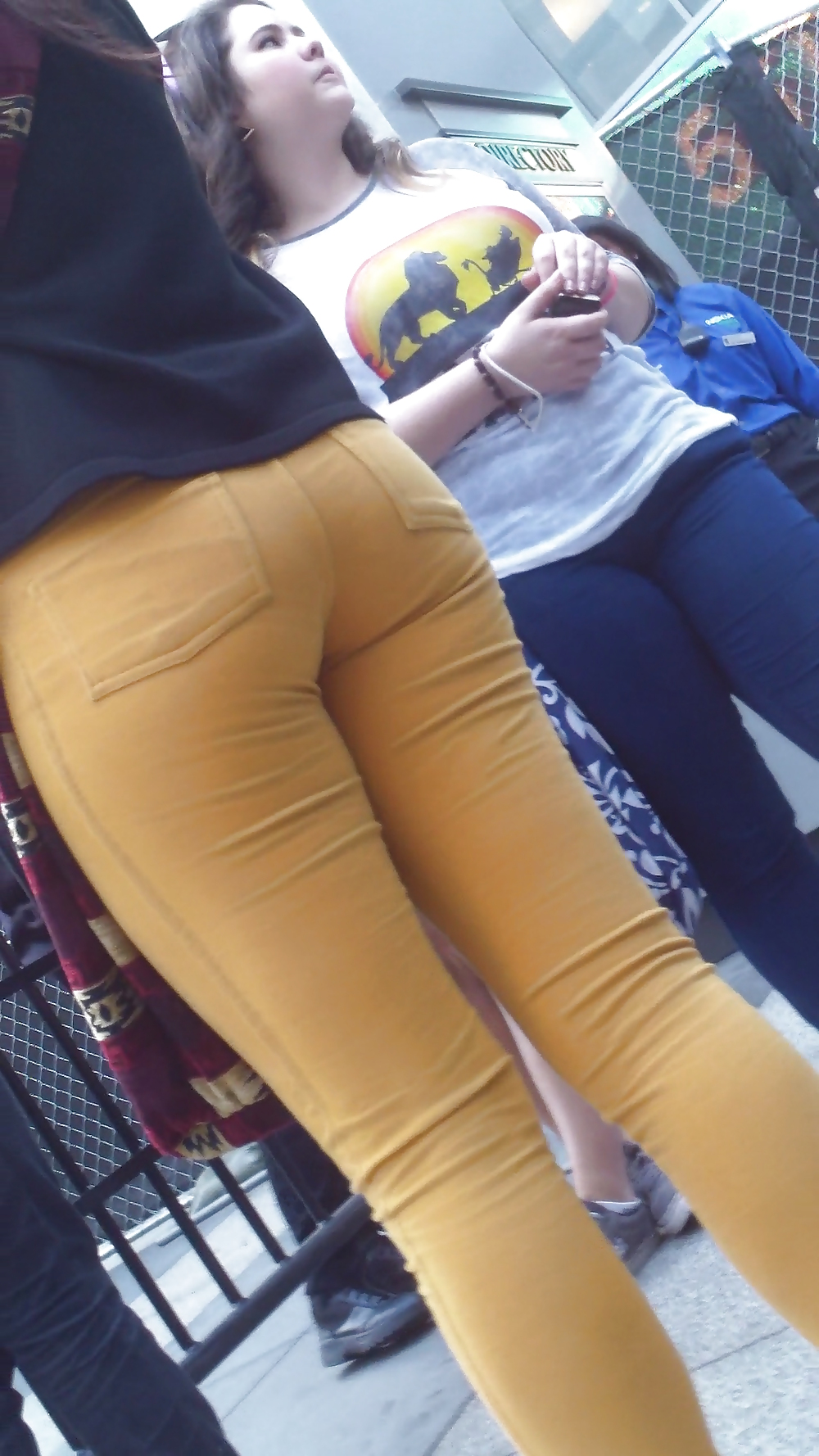 Populäre Jugendlich Mädchen Stummel & Arsch In Jeans #21497865
