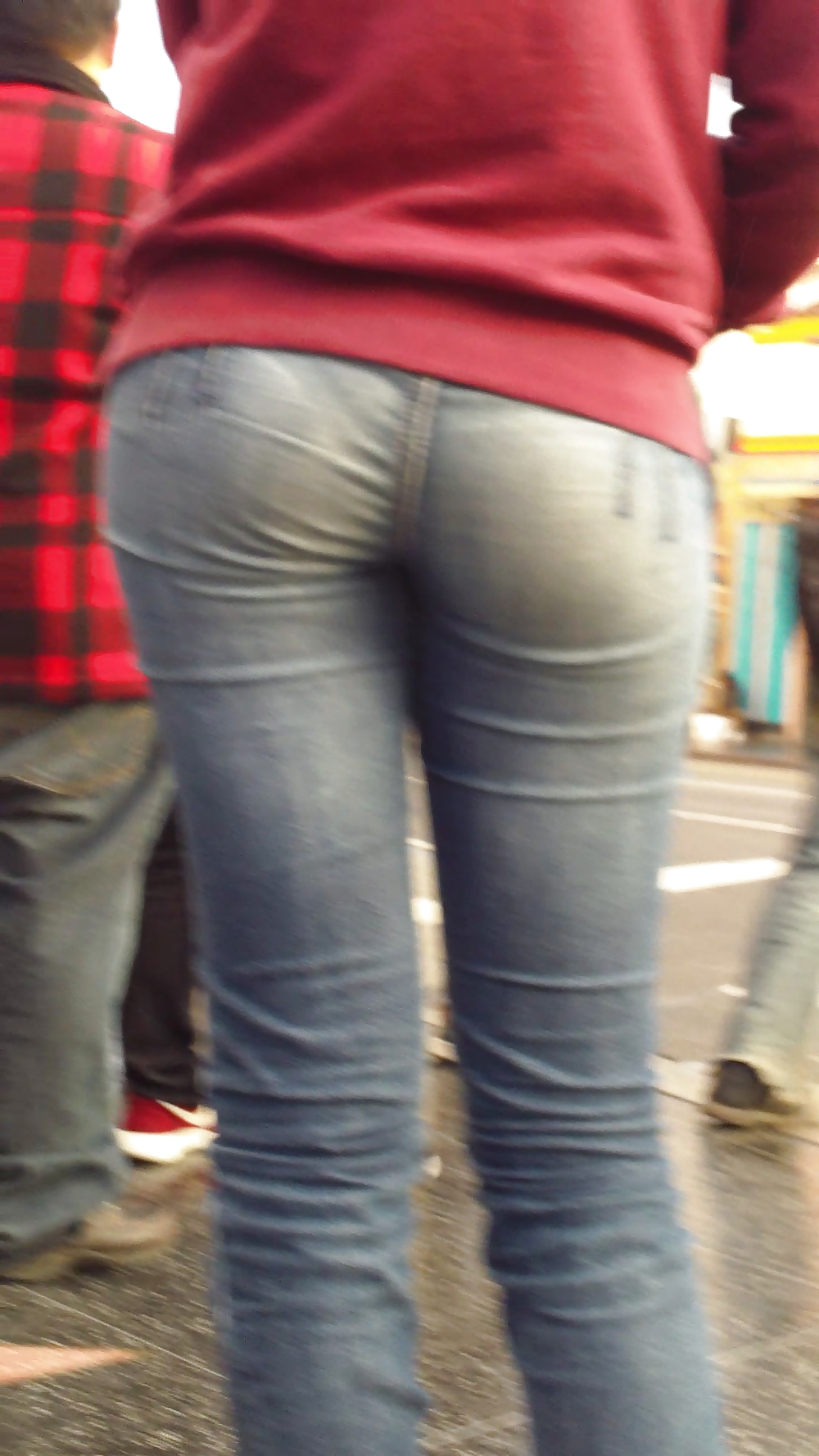 Popular teen girls butts & ass in jeans #21498497