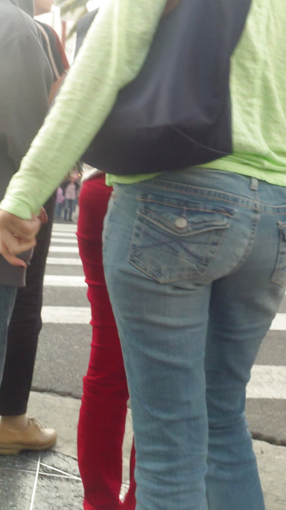 Popular teen girls butts & ass in jeans #21498670