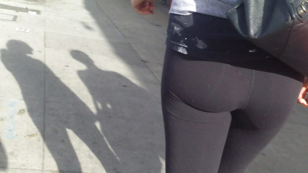 Popular teen girls butts & ass in jeans #21498680