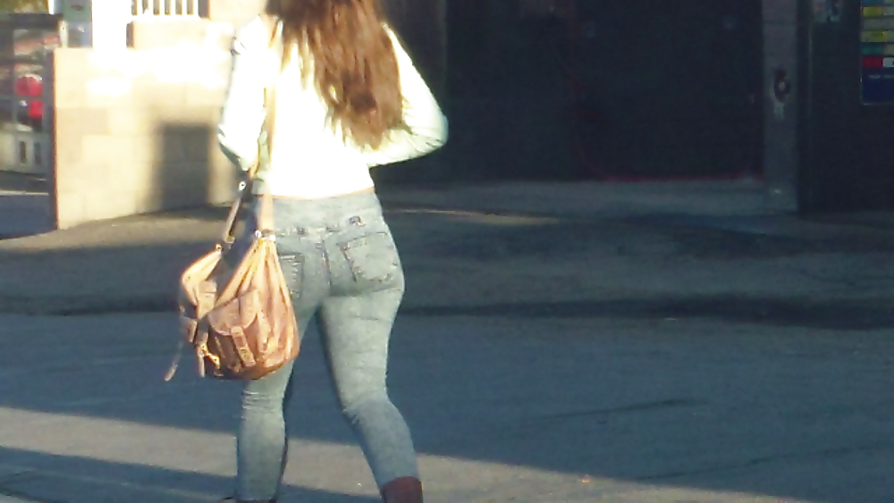 Popular teen girls butts & ass in jeans #21499270