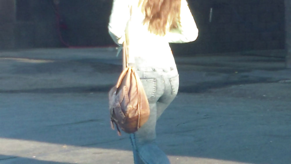 Popular teen girls butts & ass in jeans #21499393