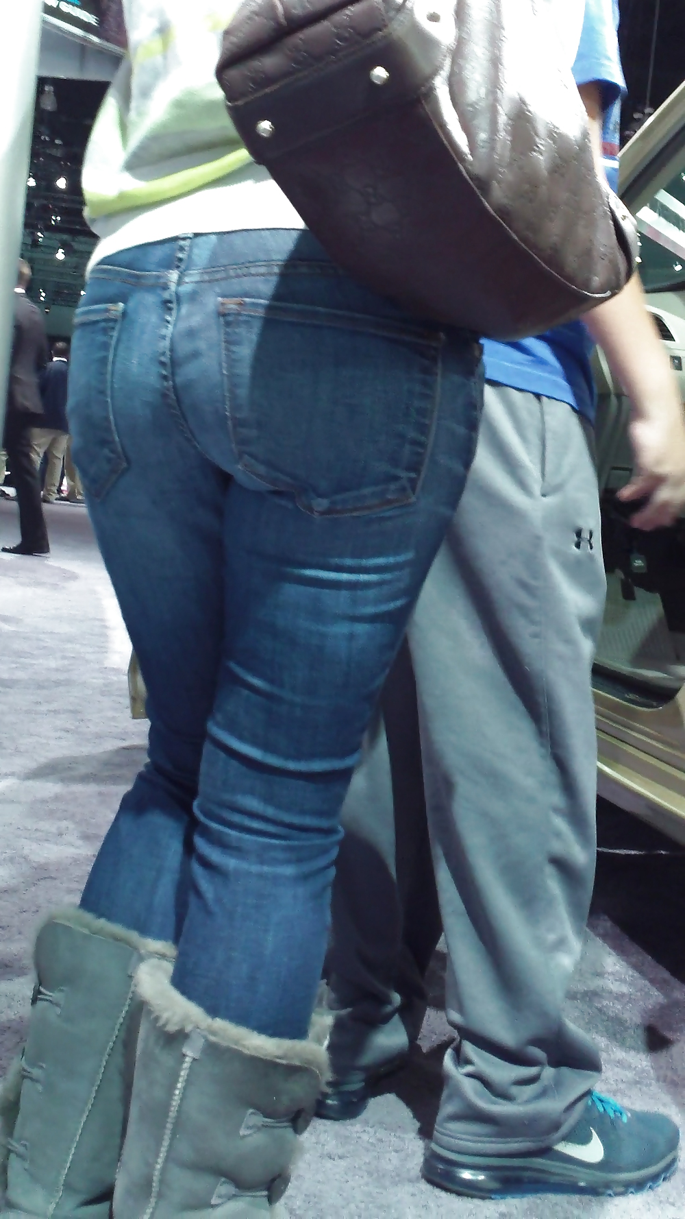 Popular teen girls butts & ass in jeans #21499785
