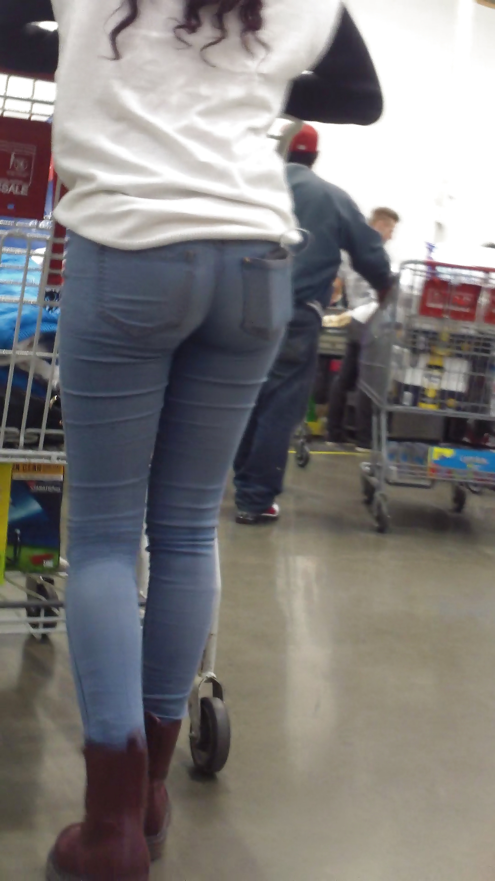Popular teen girls butts & ass in jeans #21499881