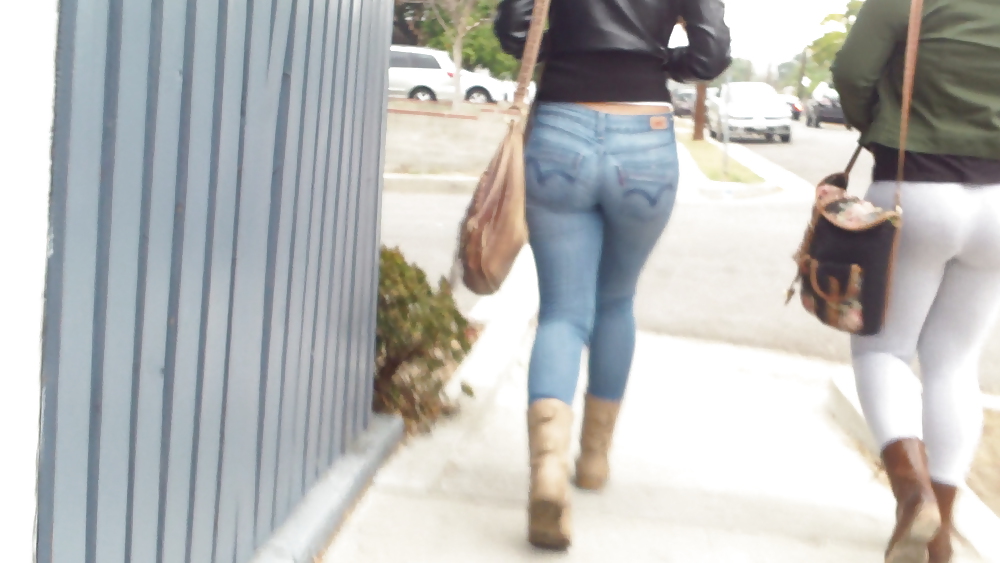 Popular teen girls butts & ass in jeans #21500193